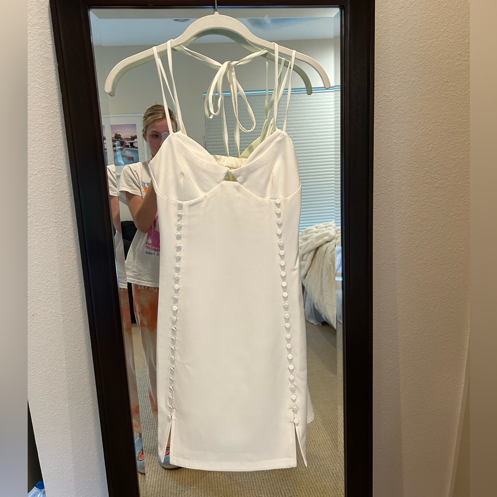 NWT SIMKHAI Eilish button-embellished crepe halterneck mini dress Ivory Size 0 - Picture 2 of 6